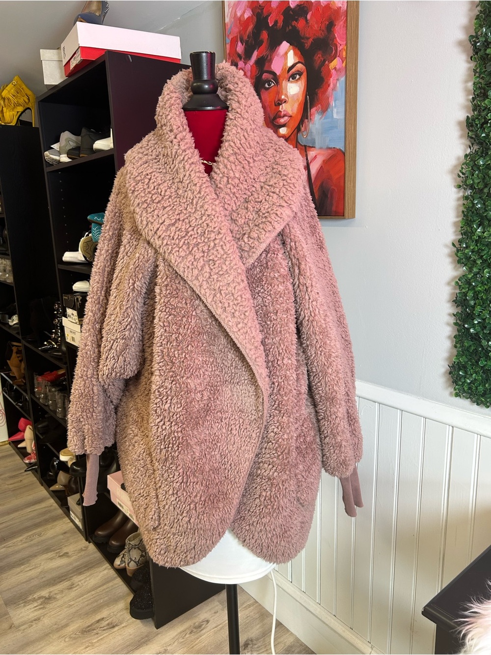 Ashley By 26 International Oversized Teddy Jacket in Dusty Pink